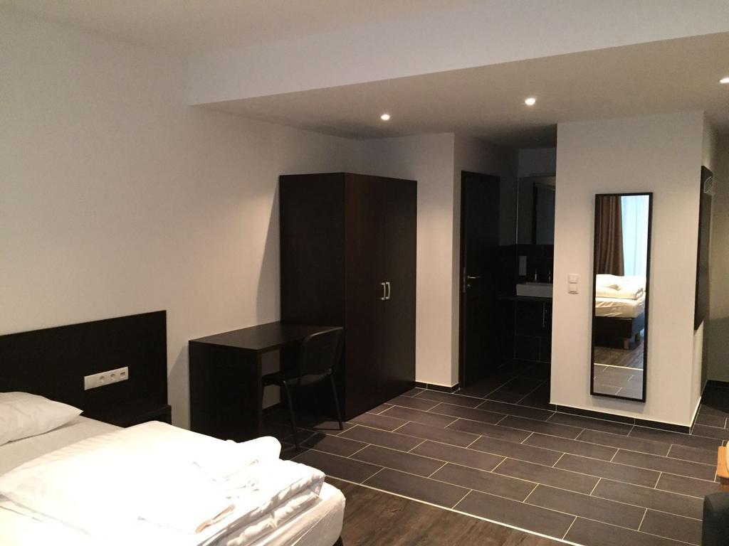 3H Apartments Kelberg Bagian luar foto